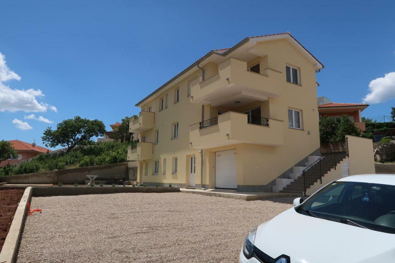 Apartmani Marin Vrbnik Extérieur photo
