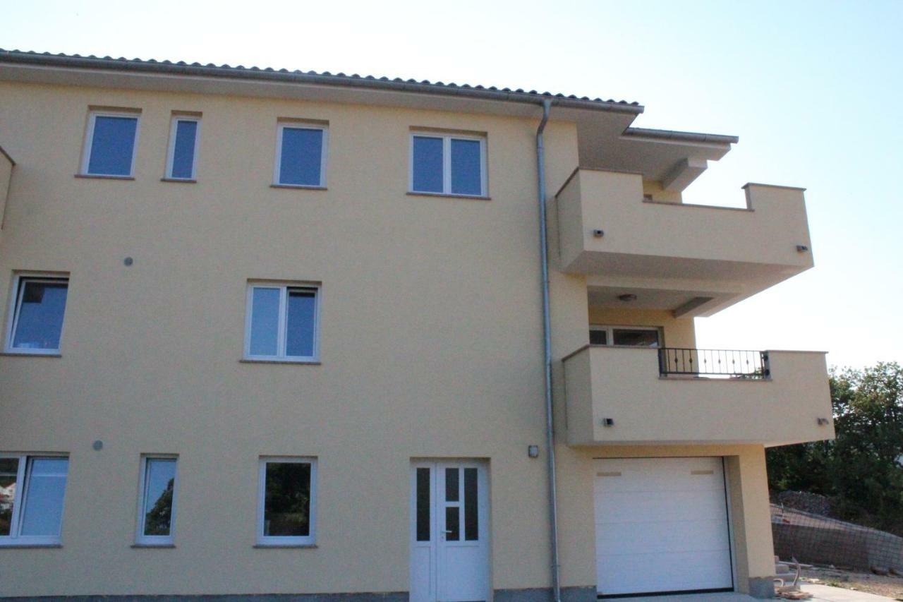 Apartmani Marin Vrbnik Extérieur photo
